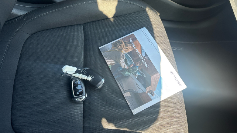 Hyundai KONA 1.6 GDi Hybrid Premium 5dr DCT Hybrid Hatchback